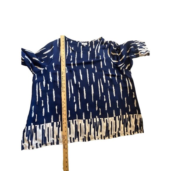 💖Avenue Womens Blue & White Print Top Size 22/24 - Picture 5 of 7
